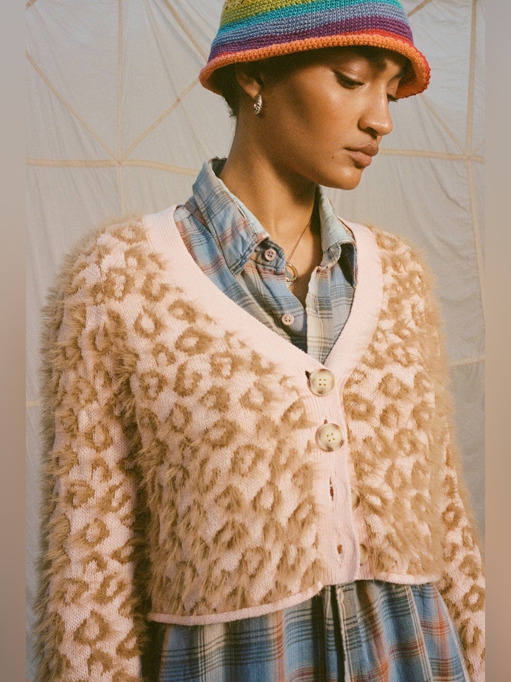 UO Kimchi Blue Meo Leopard Eyelash Cropped Cardigan Blush Multi Size M - Picture 2 of 14